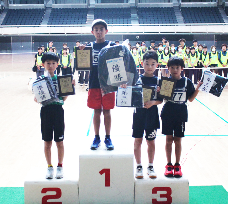 第36回全国ショートテニストーナメント大会3～4年生男子入賞者