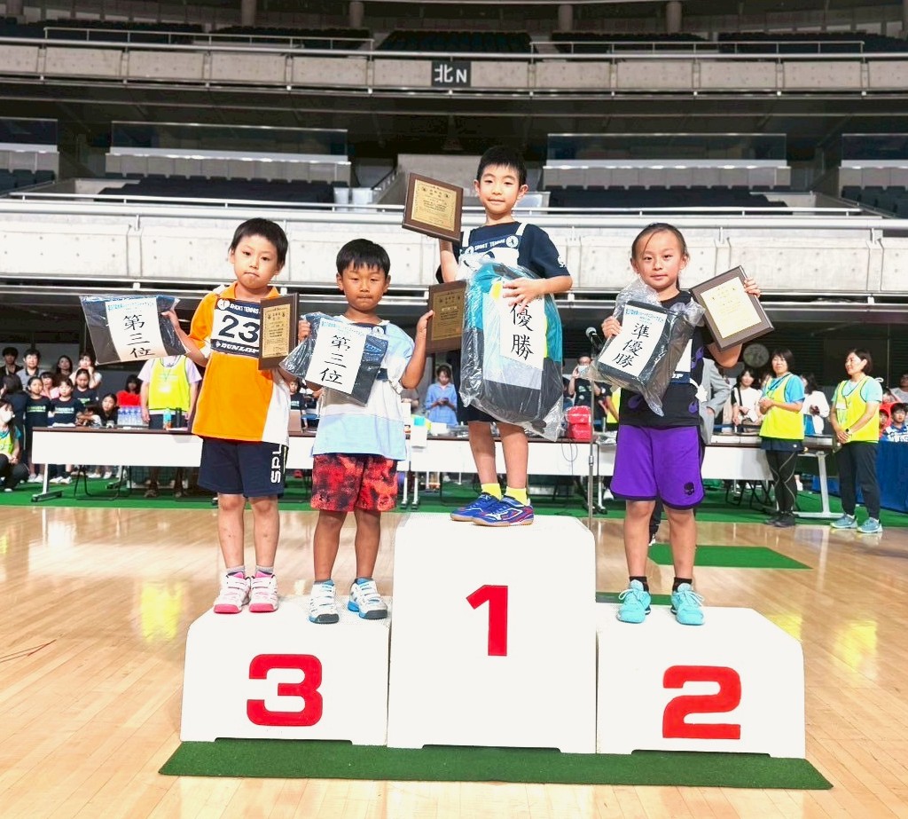 第36回全国ショートテニストーナメント大会1～2年生男子入賞者