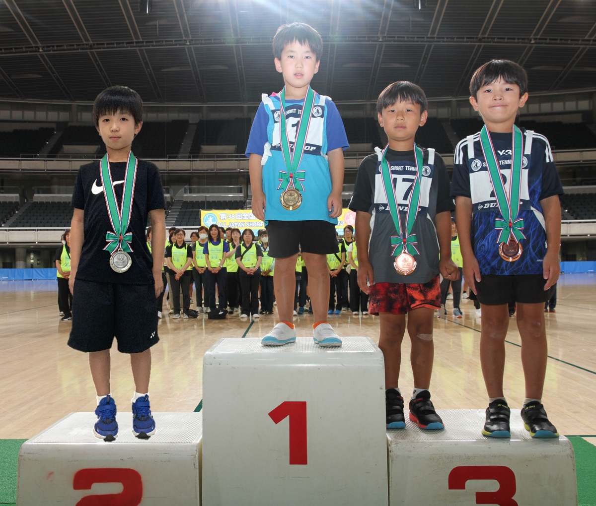 第38回全国ショートテニストーナメント大会1~2年生男子入賞者